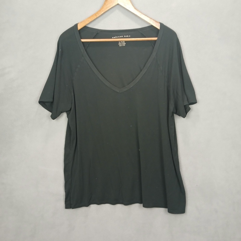 American Eagle Outfitters Soft & Sexy T Shirt Womens XL Black Relaxed Fit V Neck